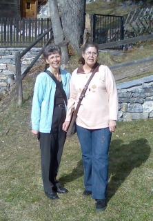 Elsa und Erna im Thel.jpg